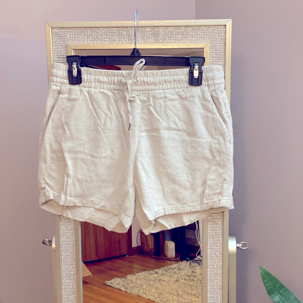 H&M linen shorts size 4